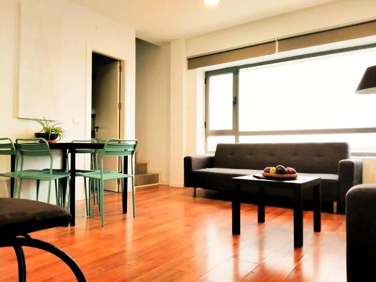 Toletum Low Cost Lofts Diafanos O 2Dormitorios Parking Municipal Gratis Al Aire Libre A 100M Toledo