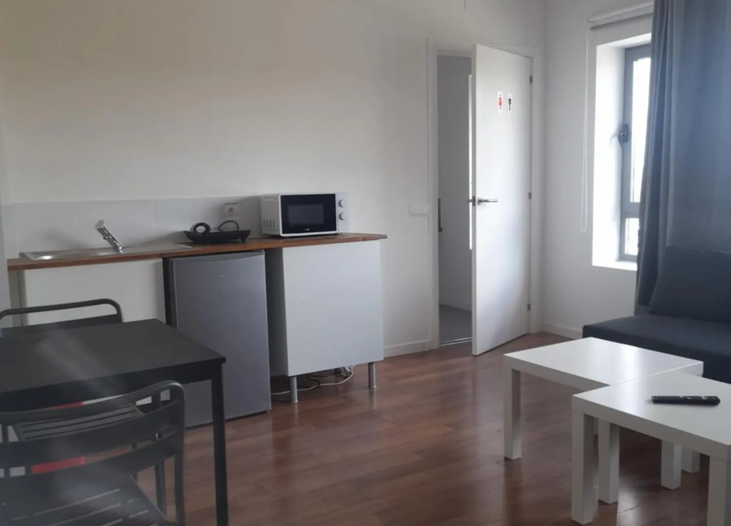Toletum Low Cost Lofts Diafanos O 2Dormitorios Parking Municipal Gratis Al Aire Libre A 100M Toledo Spain