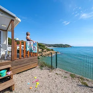 camping-torre-de-la-mora.catalonia-hotels.com/