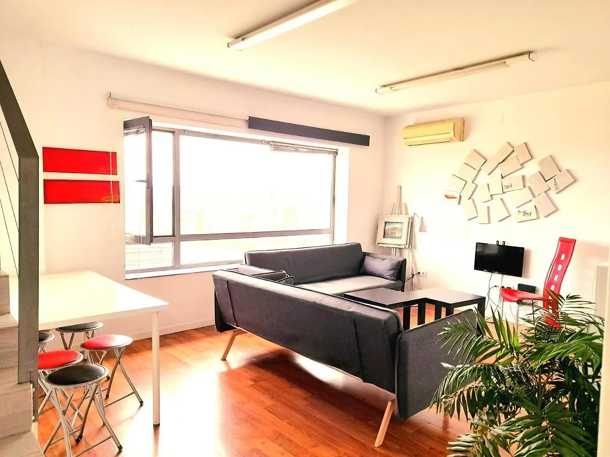 TOLETUM low cost LOFTS diáfanos o 2dormitorios PARKING Municipal Gratis al aire libre a 100m Toledo 0*,  Spagna